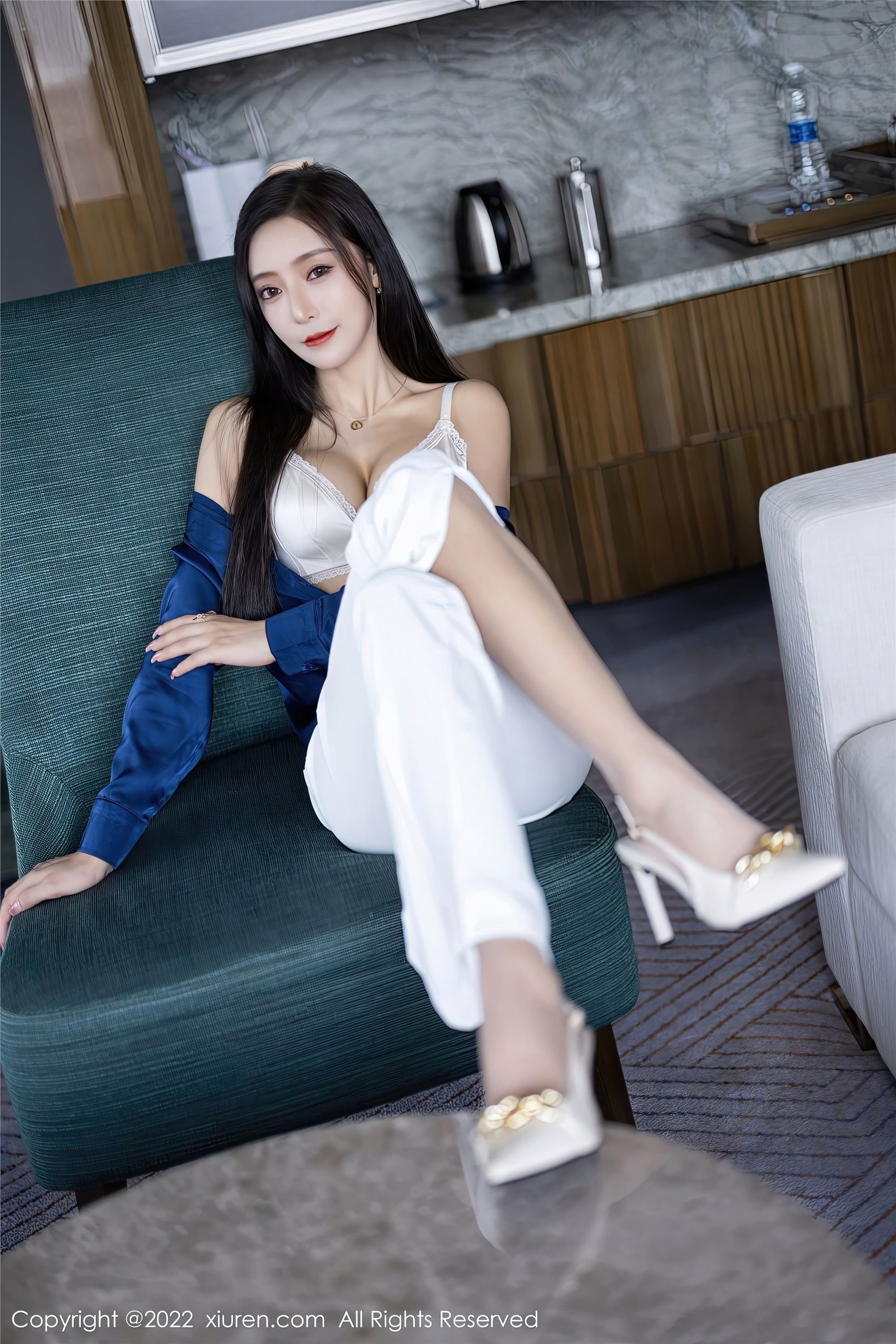 Xiuren秀人网 2022.11.01 NO.5790 王馨瑶yanni